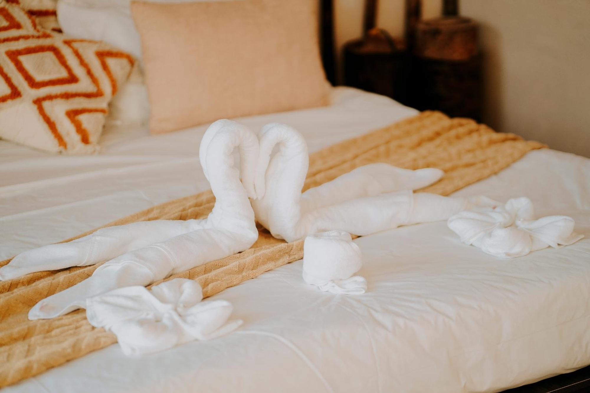 Nyla Boutique Resort Siargao 제너럴 루나 외부 사진